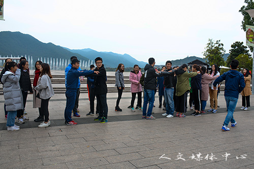 全员加速 人文学院学生干部素质拓展进行时