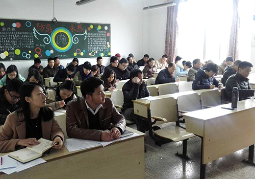 凝心聚力抓落实 人文学院做好迎接省等级“平安校园”建设考评工作