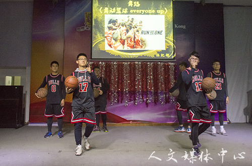 汗水灌溉梦想 青春铸就辉煌 “群英荟萃 谁与争锋”人文学院新生文体节暨第四届公寓文化节圆满落幕