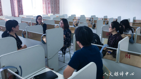 人文学院留学生汉语教学团队举行听课评课教研活动