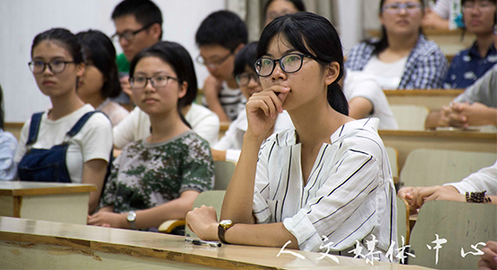 薪火相传 木铎长鸣 人文学院举办新老生交流会