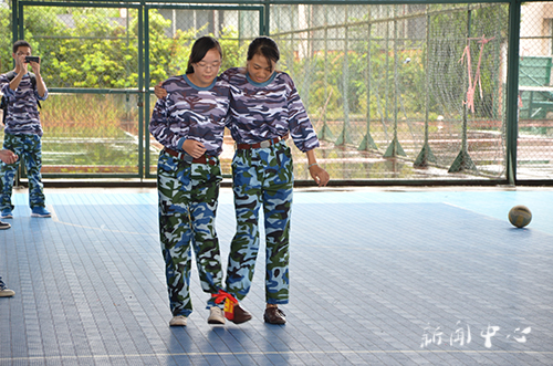 嗨,快瞧!我院学生欢声笑语蹦蹦跳跳