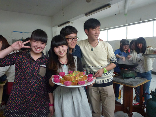 人文学院成功举办厨艺PK大赛