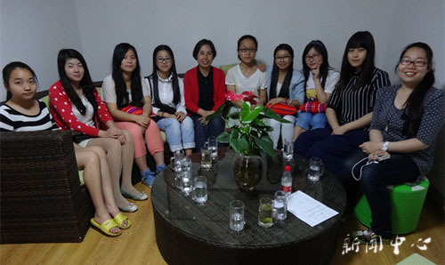 “论语问茶”之八:吃得苦中苦,方为人上人——寝室导师蔡海燕及其联系寝室